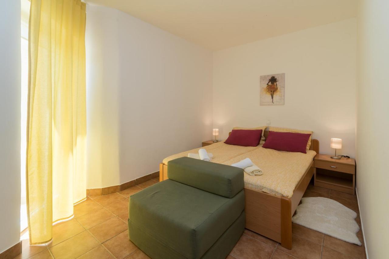Apartments Bogdanic Krk I Krk Town Εξωτερικό φωτογραφία
