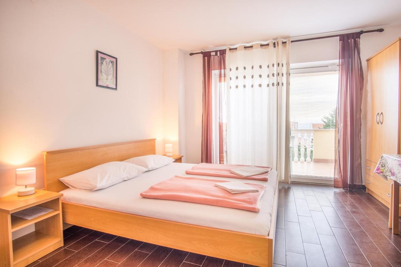 Apartments Bogdanic Krk I Krk Town Εξωτερικό φωτογραφία