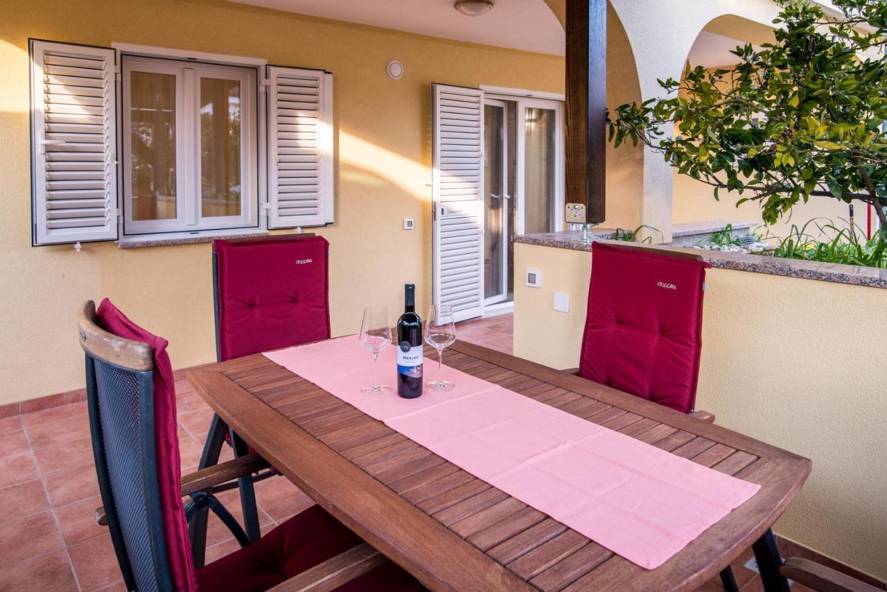 Apartments Bogdanic Krk I Krk Town Εξωτερικό φωτογραφία